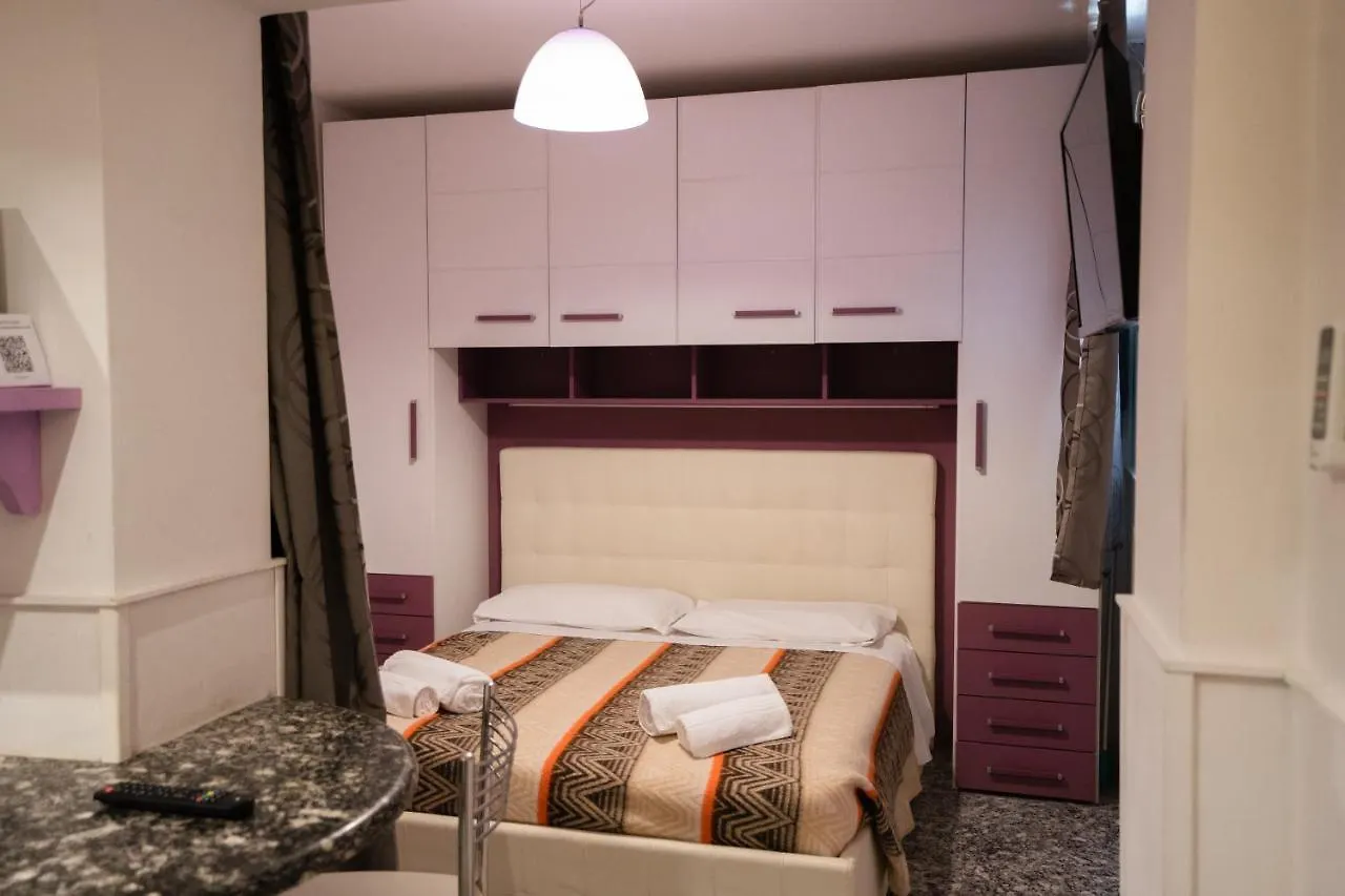 San Polo Studio Apartment Venice Italy